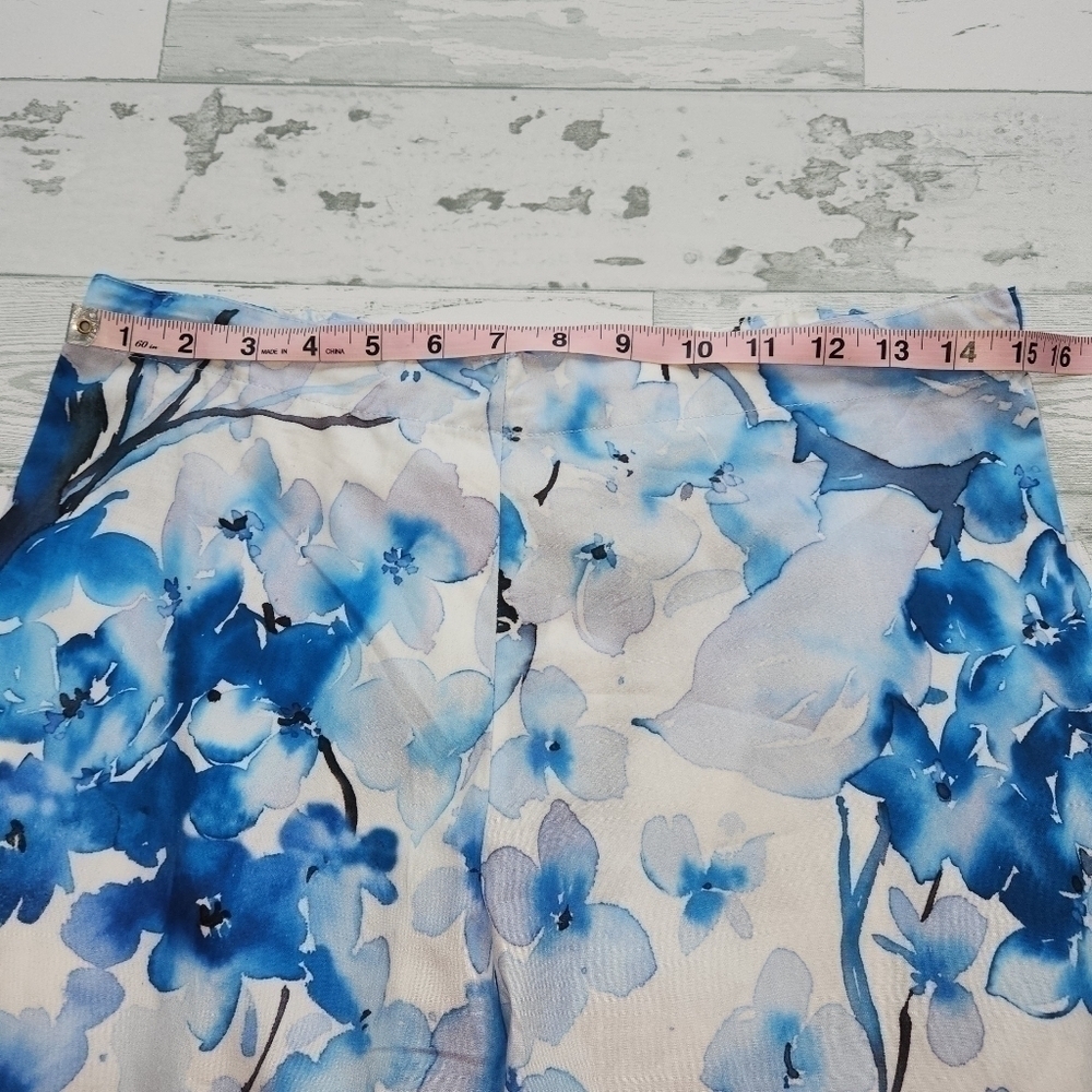 Bryn Walker Women’s Fioro Cotton Print Blue Capri pants Size Small MSRP $158 NWT - Picture 7 of 12